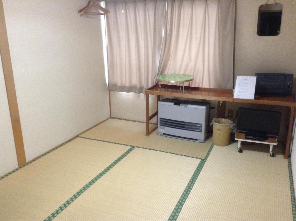 Minshuku Akiba Hotell NakaNakafurano Rum bild